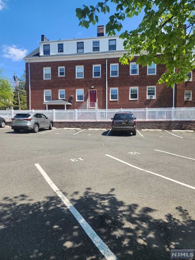 490 Beverly Rd #c5, Teaneck, NJ 07666