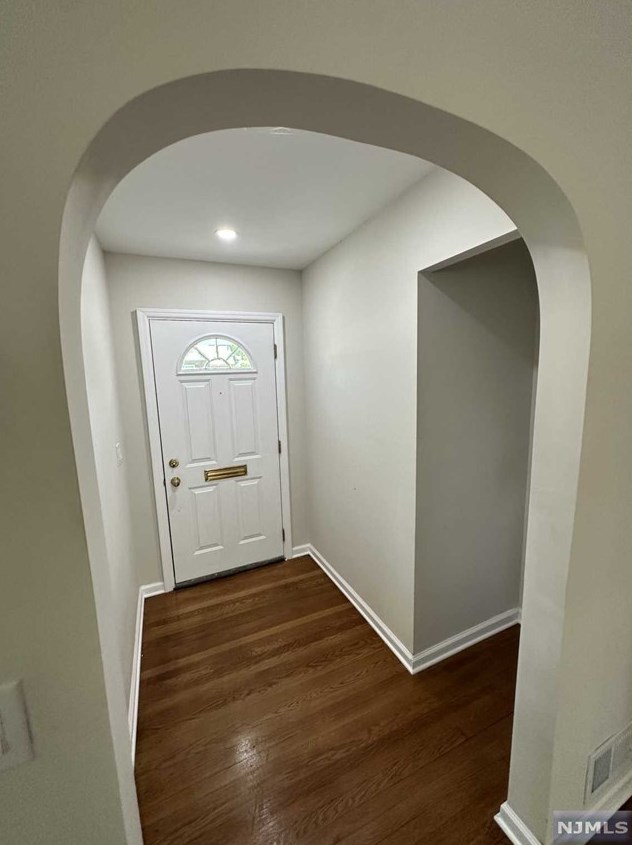 796 Stelton St, Teaneck, NJ 07666