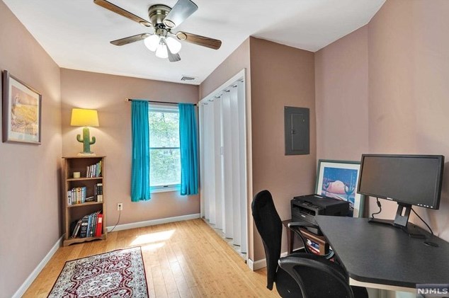 78 Oak Ave, Park Ridge NJ 07656-1311 exterior