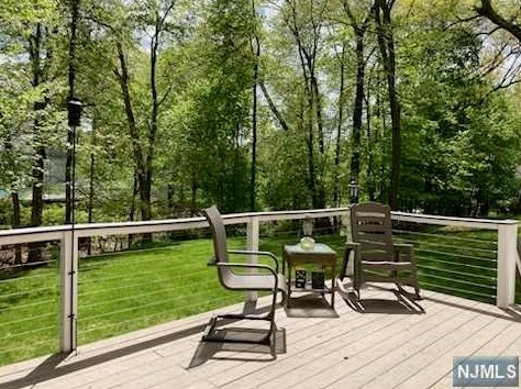 78 Oak Ave, Park Ridge NJ 07656-1311 exterior