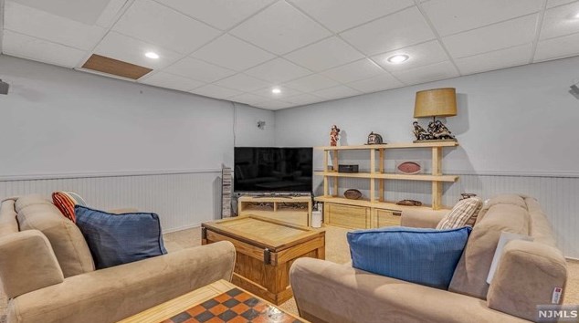 78 Oak Ave, Park Ridge NJ 07656-1311 exterior