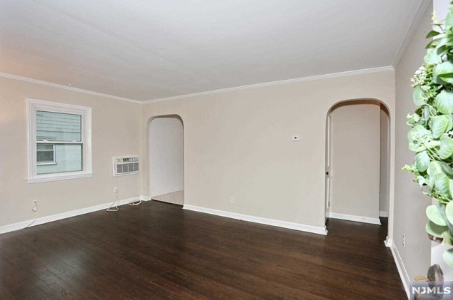 245 Ackerman Ave, Ridgewood, NJ 07450