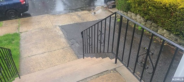 524 Oregon Ave #2nd Floor, Cliffside Park, NJ 07010