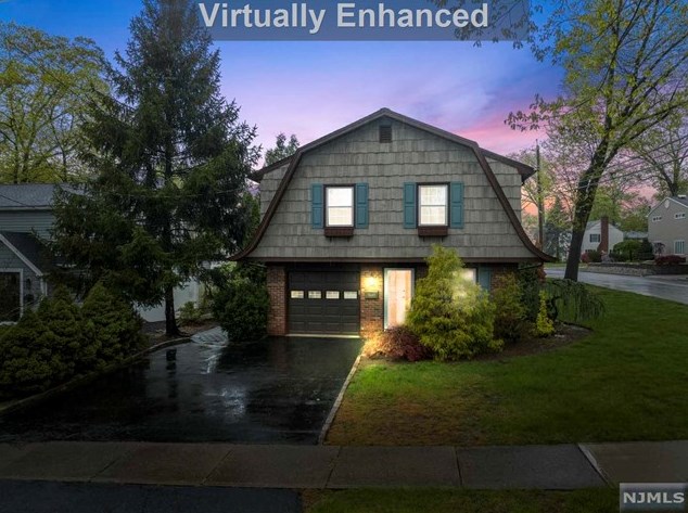 360 Hickory St, Westwood, NJ 07676