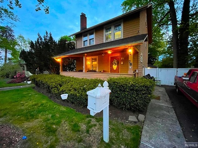 78 Church St, Teaneck, NJ 07666
