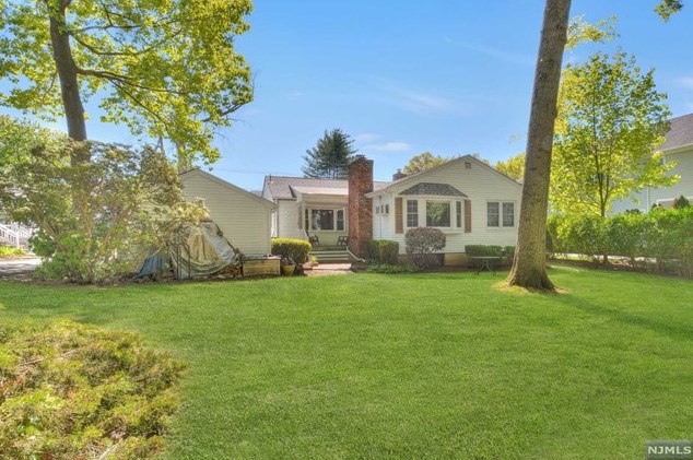 314 S Van Dien Ave, Ridgewood, NJ 07450