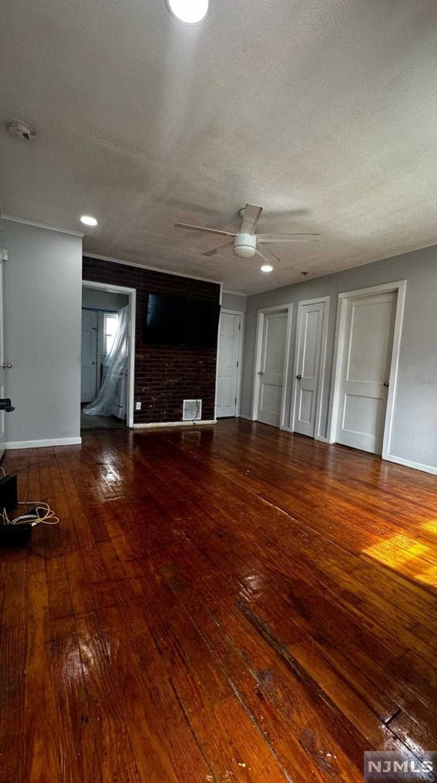 28-30 Brinkerhoff St #30, Ridgefield Park, NJ 07660
