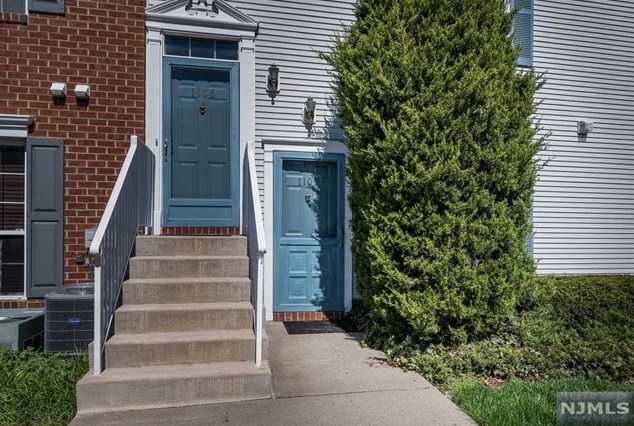 1107 Coventry Way, Mahwah, NJ 07430