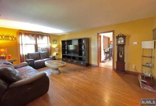 405 Union Ave, Rutherford NJ  07070-1416 exterior