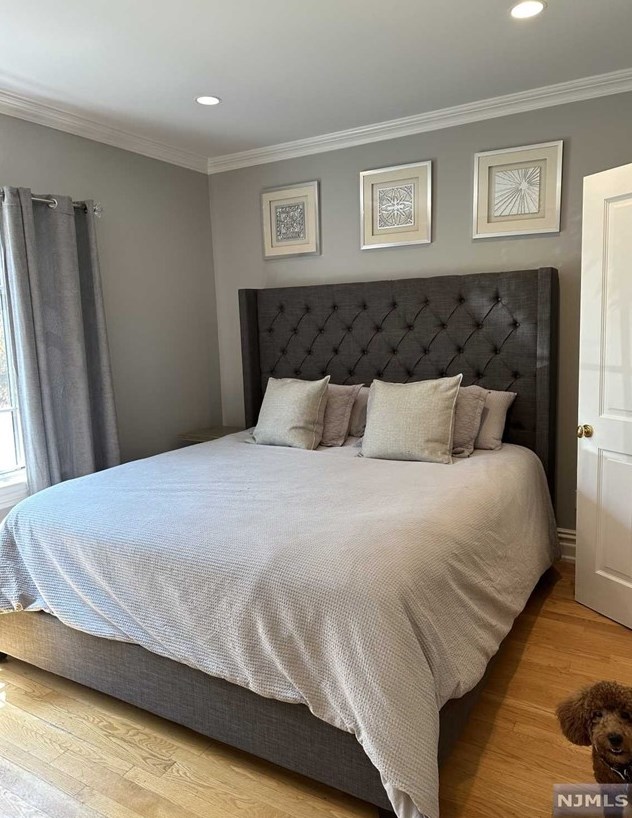 101 Essex Dr, Tenafly NJ  07670-2331 exterior