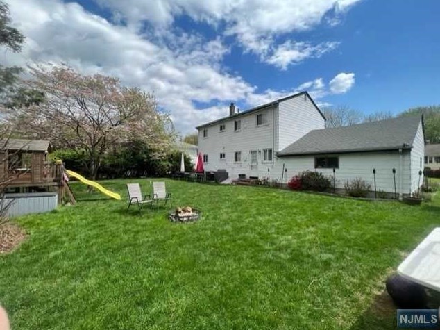 66 Omaha St, Dumont, NJ 07628