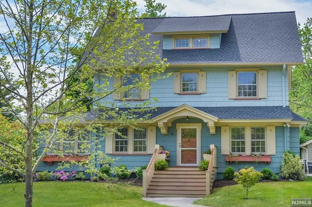 4 Appleton Pl, Glen Ridge, NJ 07028