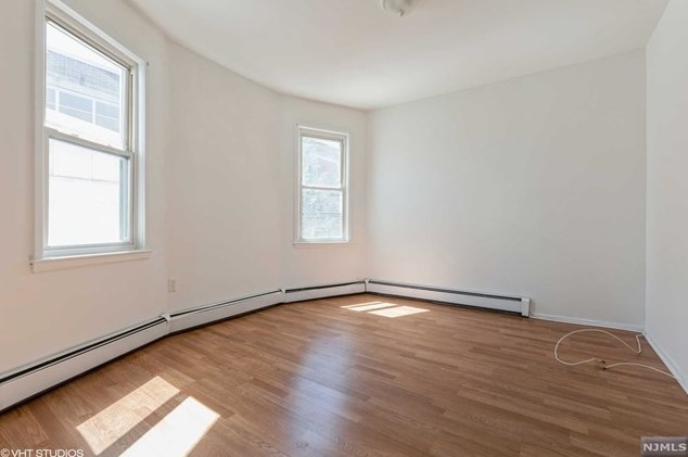 66 Union St, Lodi NJ  07644-2324 exterior