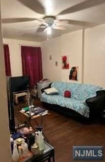 216 S 11th St, Newark, NJ 07107