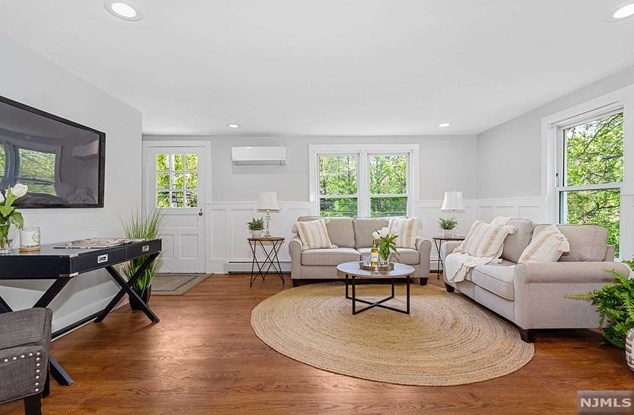577 Ewing Ave, Franklin Lakes, NJ 07417