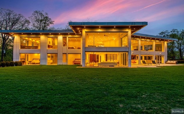 349 Crestmont Rd, Montclair, NJ 07043