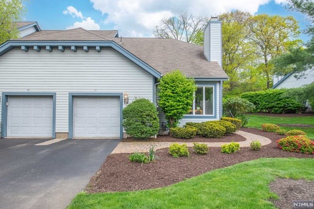 51 Birch Ln, Wayne, NJ 07470-2402