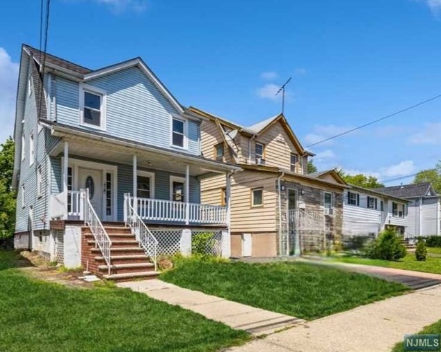 166 Humphrey St, Englewood, NJ 07631