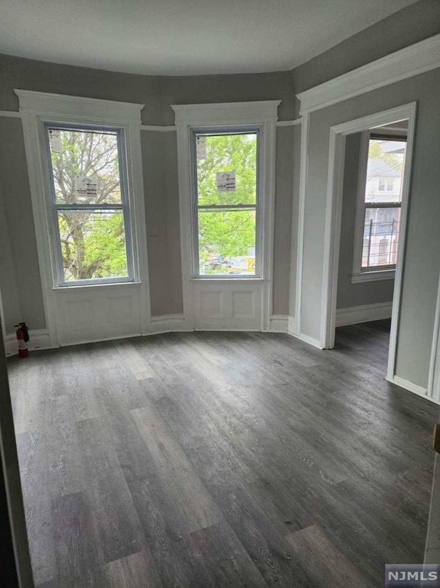 24-26 Chelsea Ave #1,2,3,, Newark, NJ 07106