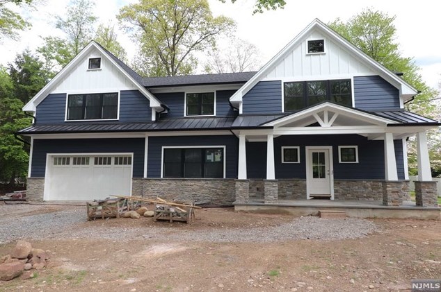 687 Burke St, Township of Washington, NJ 07676