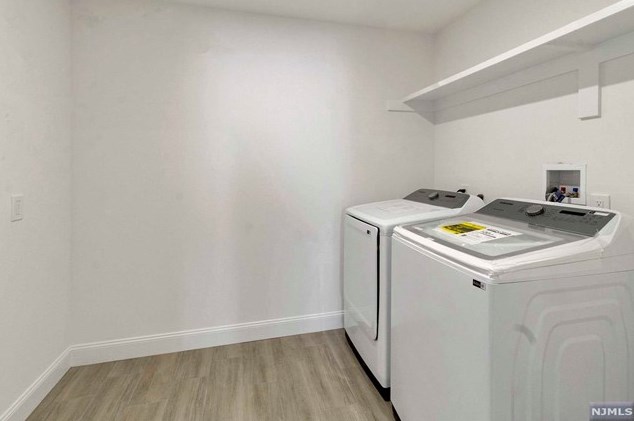 11 Macarthur Dr, Saddle Brook NJ  07663-4705 exterior