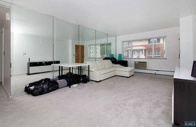 1315 Anderson Ave #7, West Fort Lee, NJ 07024