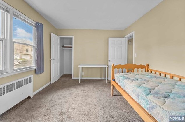 1010 Ponsi St, West Fort Lee NJ 07024-2524 exterior