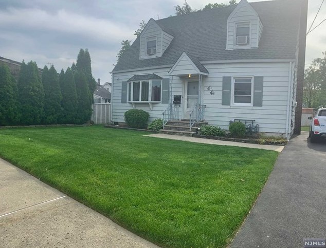44 Rooney St, Clifton, NJ 07011