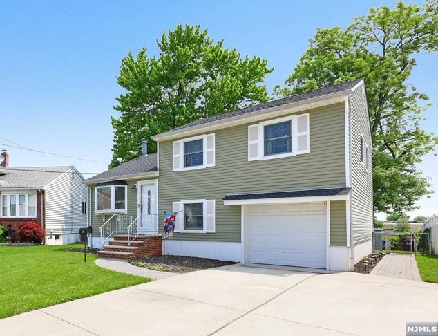 26 Truman Rd, North Arlington, NJ 07031