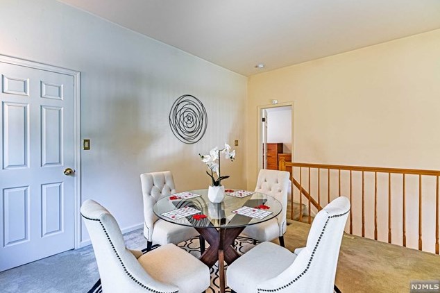 68 Easedale Rd, Wayne NJ  07470-2486 exterior