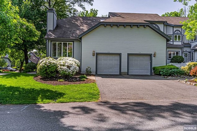 68 Easedale Rd, Wayne NJ  07470-2486 exterior