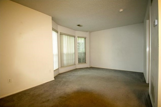 708 Pepperidge Rd #708, Mahwah, NJ 07430