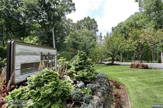 59 N Bayard Ln #59, Mahwah, NJ 07430