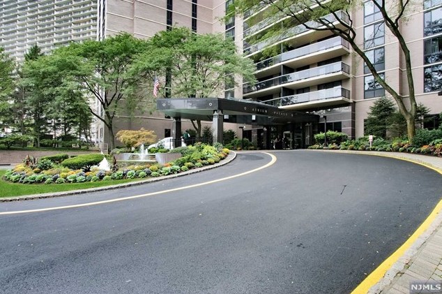 1512 Palisade Ave Apt 2f, West Fort Lee, NJ