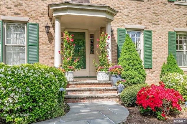 265 Lotte Rd, Ridgewood, NJ 07450