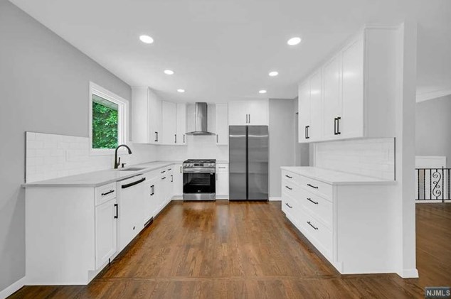 7 Echo Hill Rd, Montvale, NJ 07645