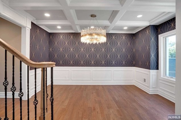 183 Cleenput Ter, Paramus NJ  07652-4438 exterior