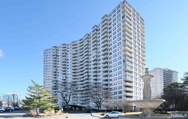 2100 Linwood Ave #11v, West Fort Lee, NJ 07024
