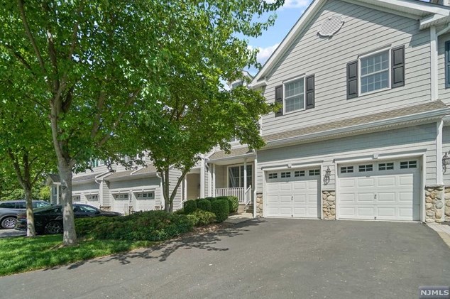 74 Pheasant Run, Westwood, NJ 07675-7465