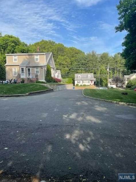 159 Prospect St, Midland Pk, NJ 07432