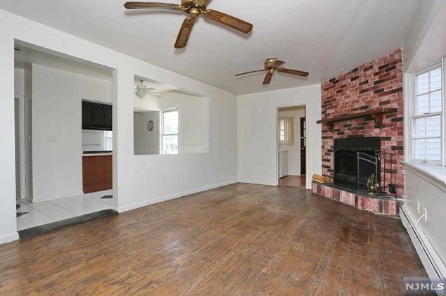173 Orchard St, Elmwood Park NJ  07407-2213 exterior