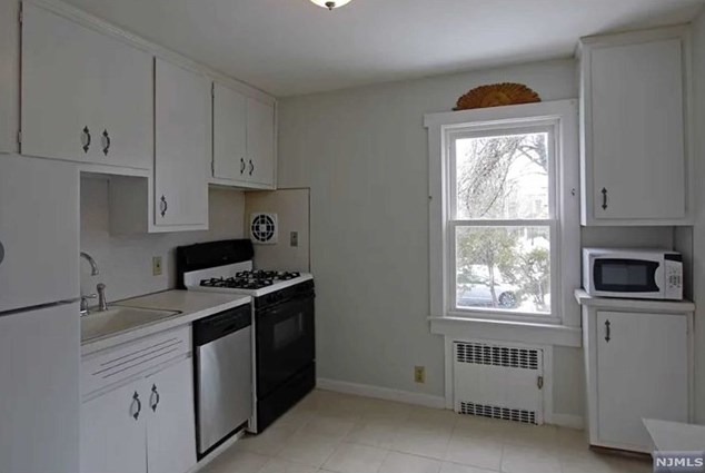 458 Springfield Ave, Berkeley Heights, NJ 07922