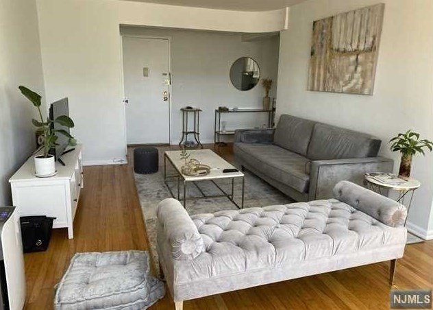 2160 Center Ave #5s, West Fort Lee, NJ