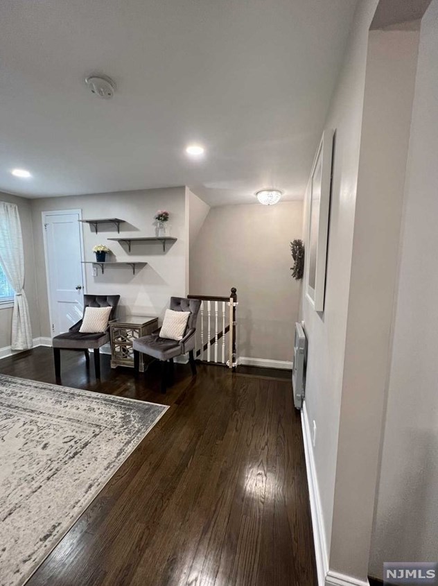 92 Clark Ct, Rutherford NJ  07070-1302 exterior