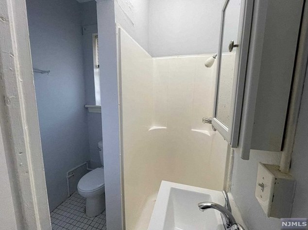 104-106 Lawrence St #6, Paterson, NJ 07501