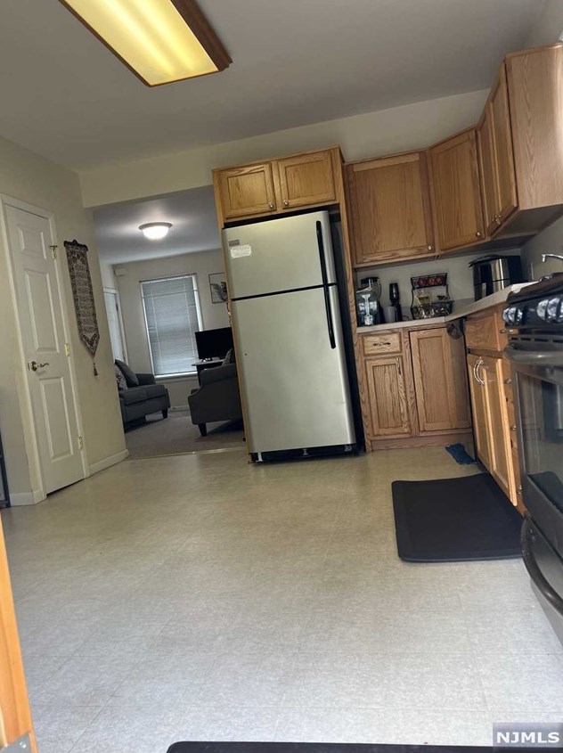 132 Prospect St #1l, Midland Pk, NJ 07432