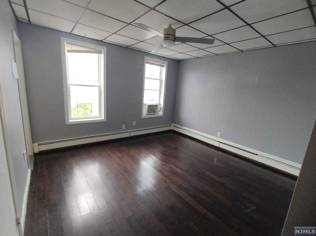 8 Irving Pl #2, Outwater, NJ 07026
