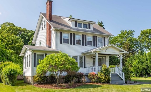 176 Grove Ave, Verona, NJ 07044