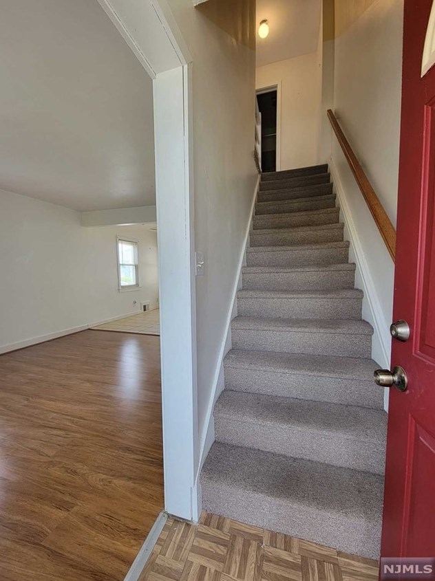 376 Hobart Ave, Paterson, NJ 07508