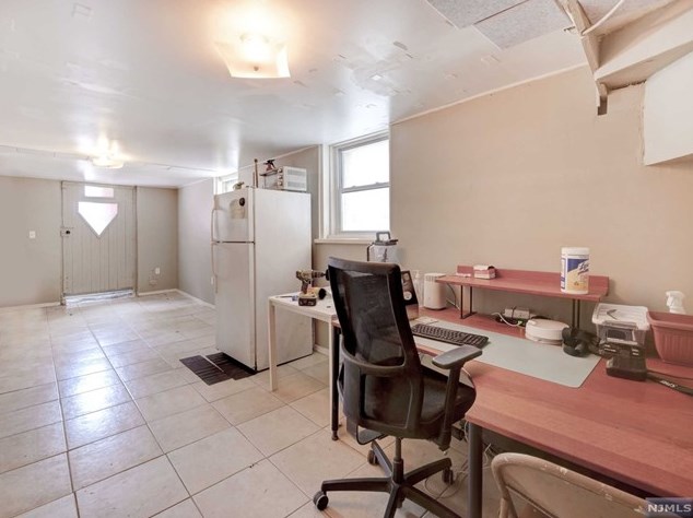 78 Wessington Ave, Outwater, NJ 07026